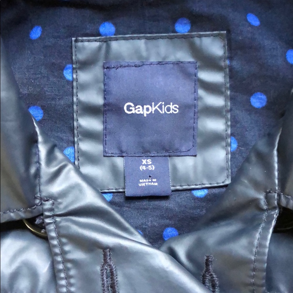 Gap Fall Raincoat - Picture 3 of 3